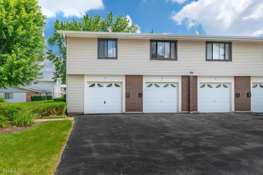 193 Duxbury Court A, Bloomingdale