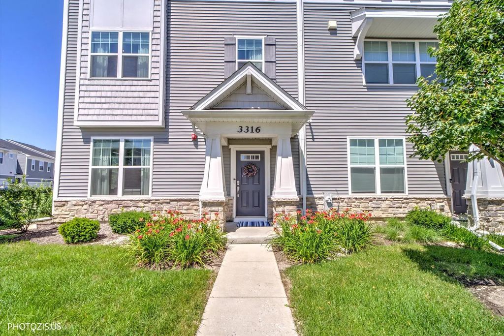 3316 Trillium Circle, Rolling Meadows