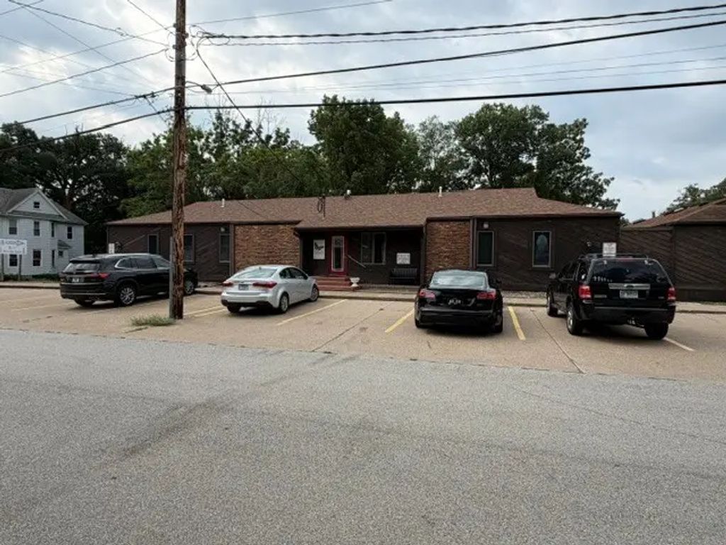 1600 30th Avenue, Moline