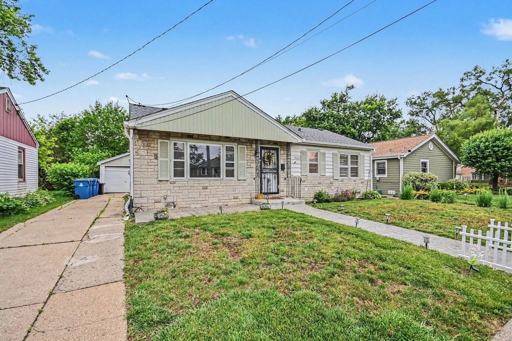 14806 Lawndale Avenue, Midlothian