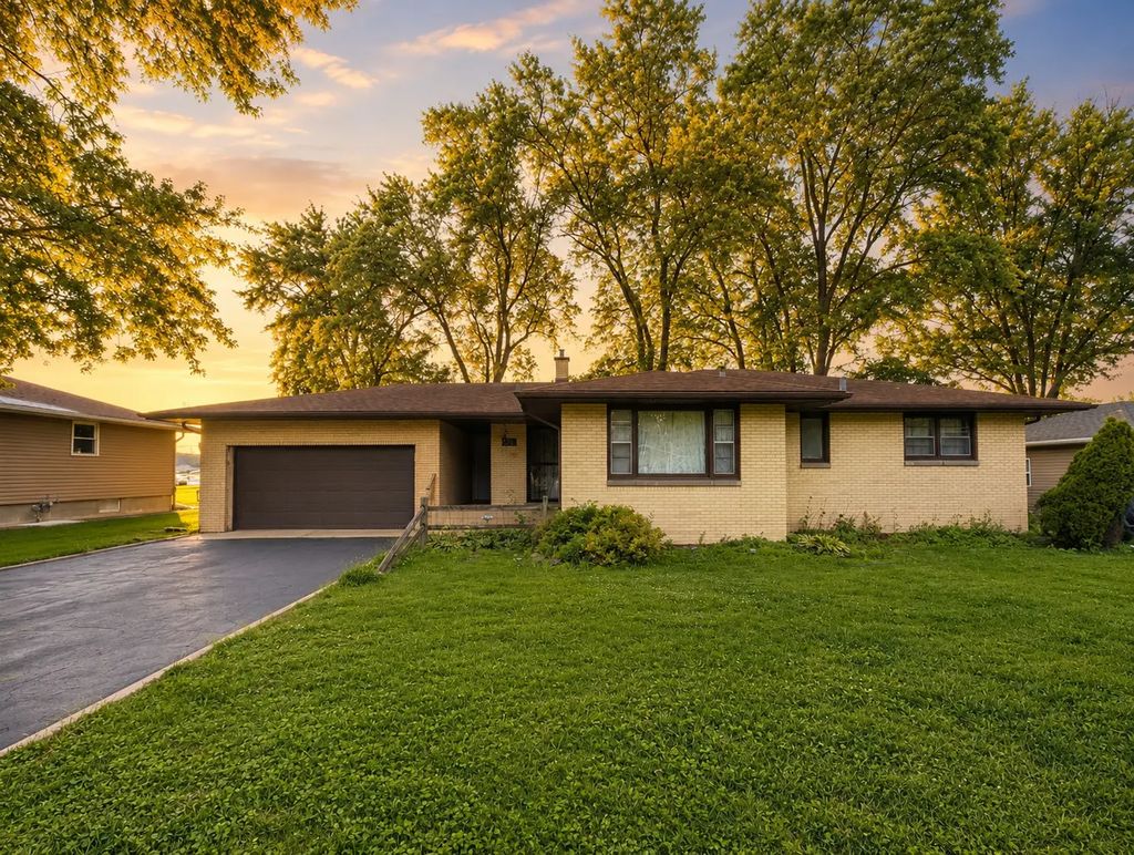 2295 177th Street, Lansing