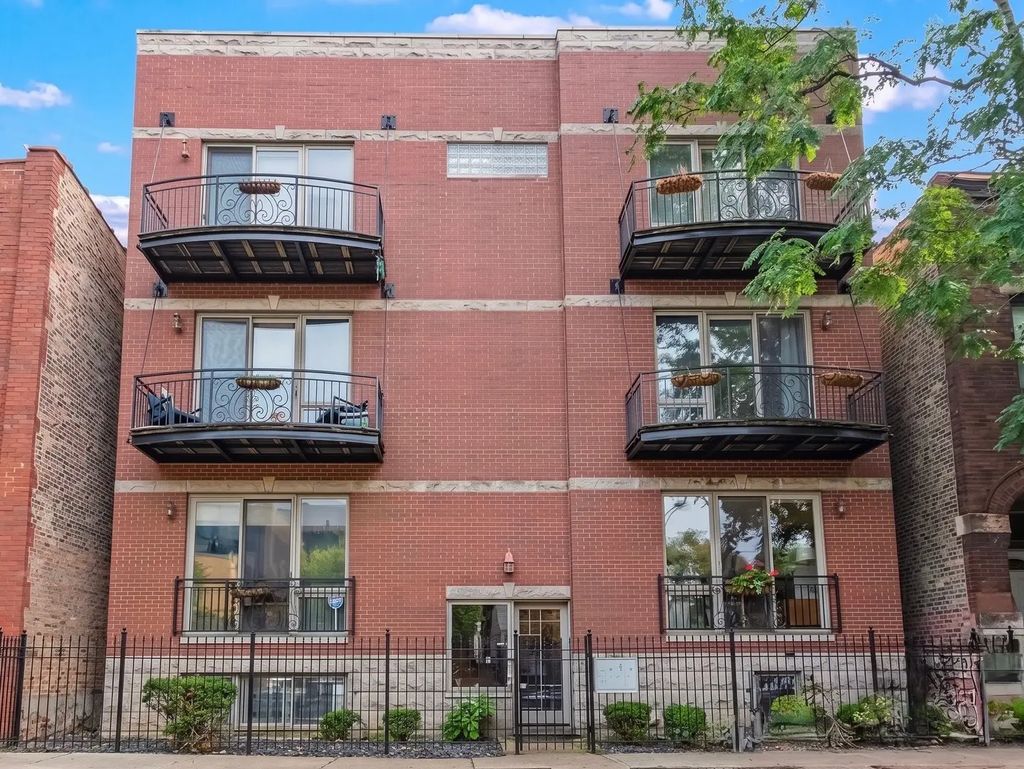 2027 W Race Avenue 1w, Chicago, 60612