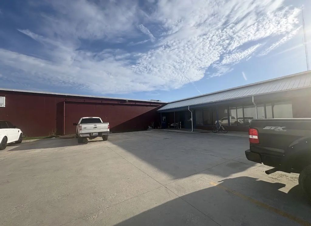 720 New Haven Avenue, Aurora