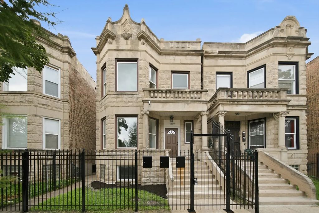 4330 W Wilcox Street, Chicago, 60624