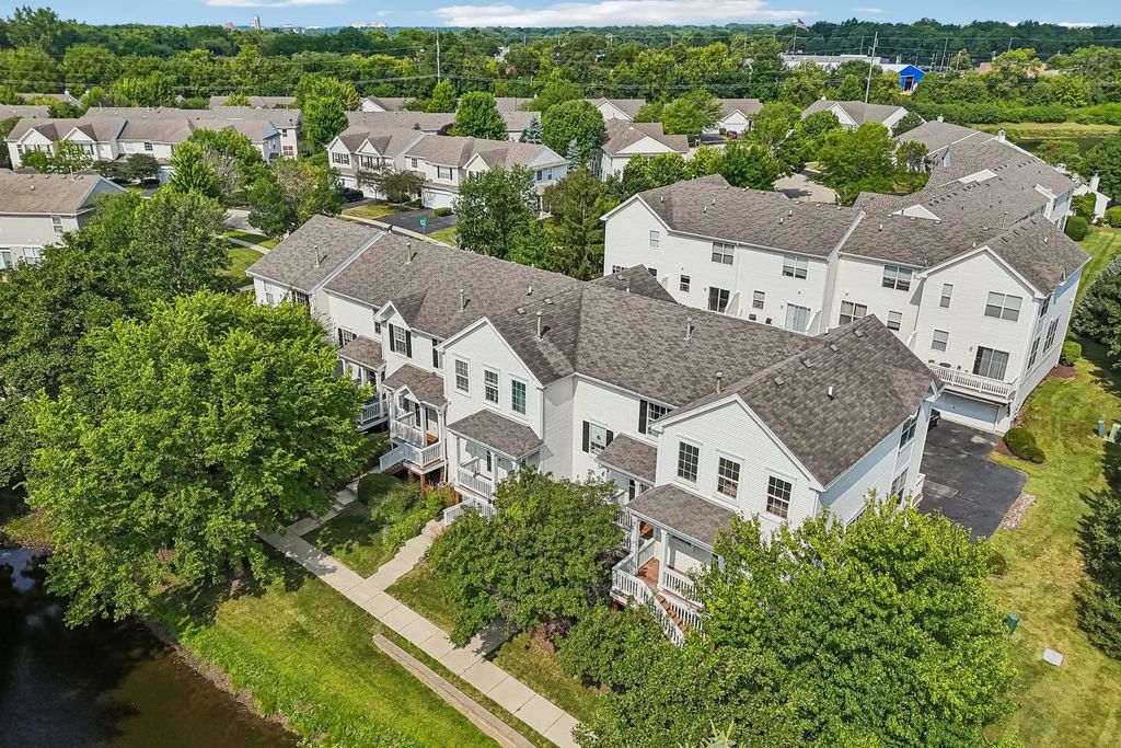 1548 Grand Drive 6, DeKalb