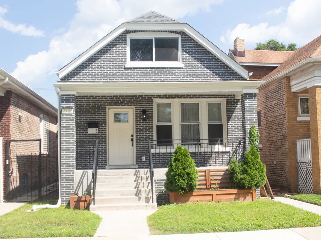 7721 S Rhodes Avenue, Chicago
