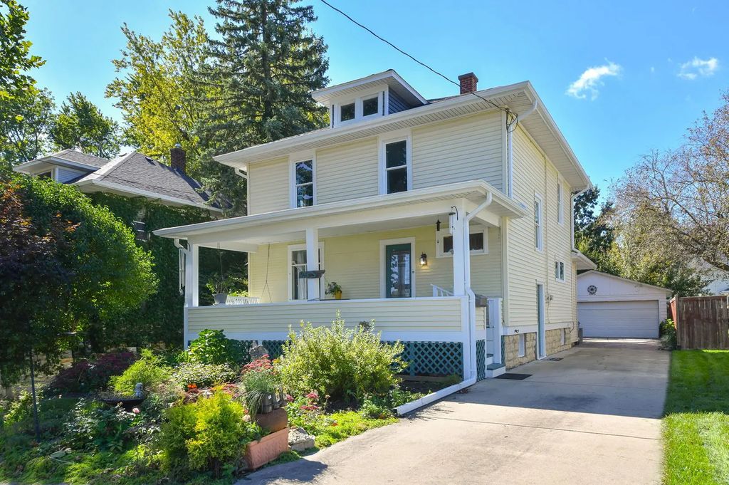 23 S Mallory Avenue, Batavia