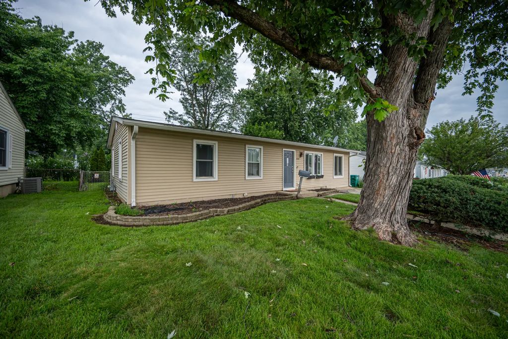 404 Kenyon Avenue, Romeoville