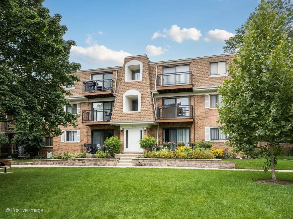 4136 Cove Lane E, Glenview, 60025