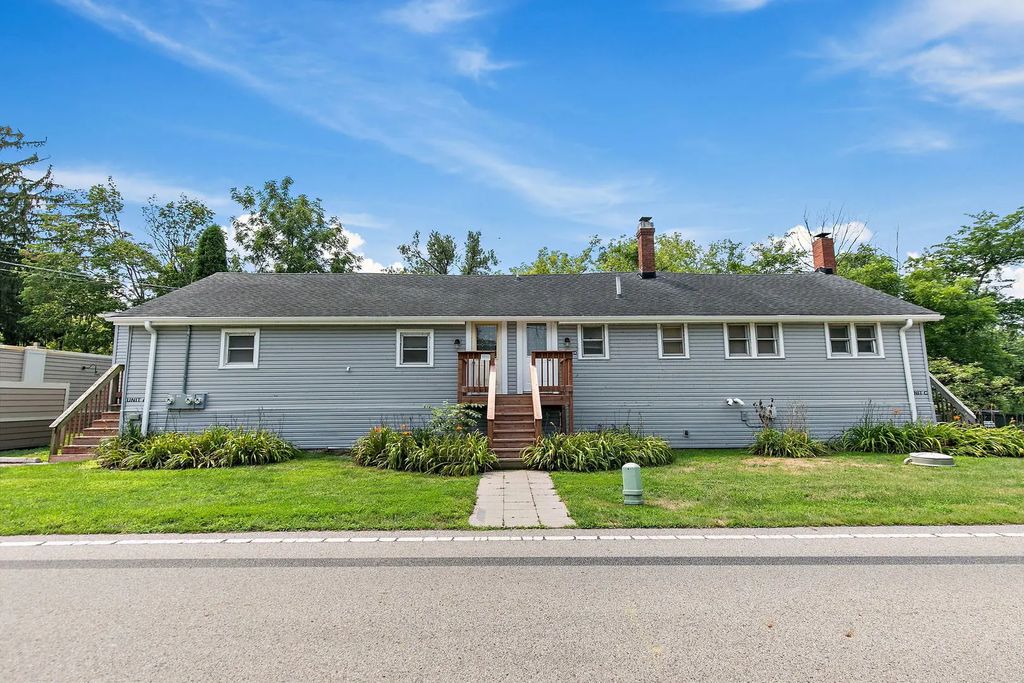 2103 Main Street Road A, Spring Grove