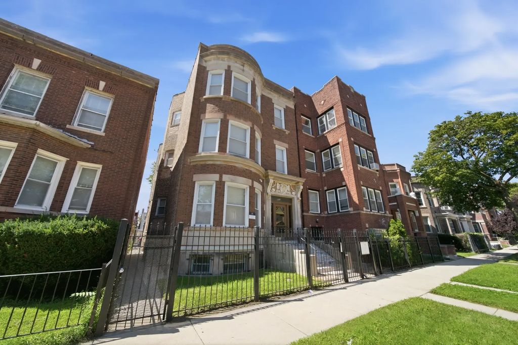 6638 S Woodlawn Avenue, Chicago, 60637