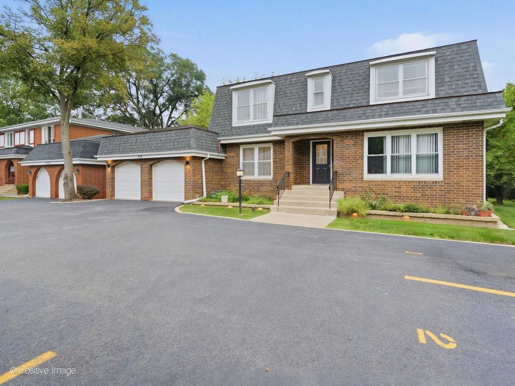 534 S La Grange Road, La Grange