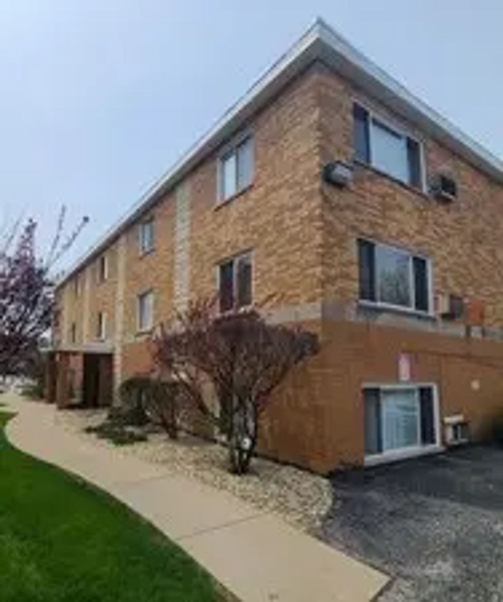 5586 S Archer Avenue 1b, Chicago, 60638