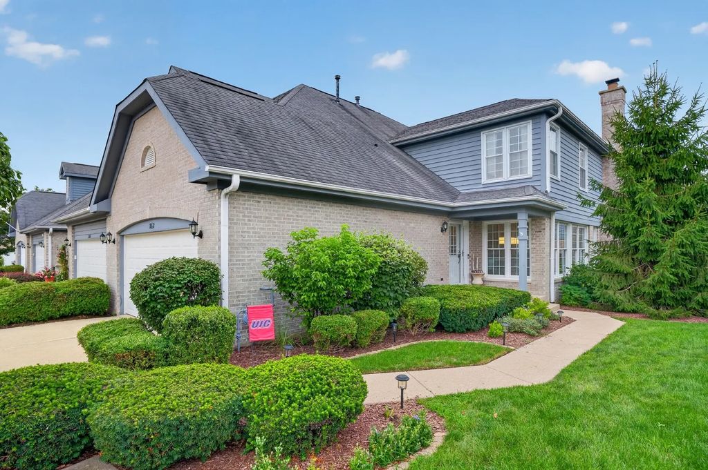 262 Benton Lane, Bloomingdale
