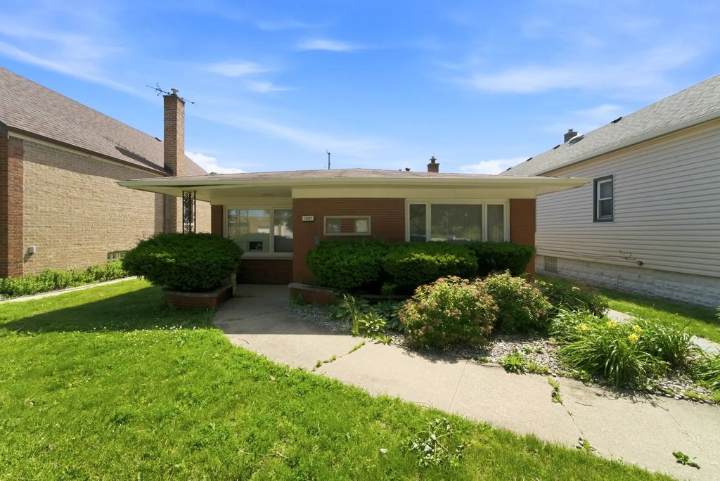 13227 S Escanaba Avenue, Chicago