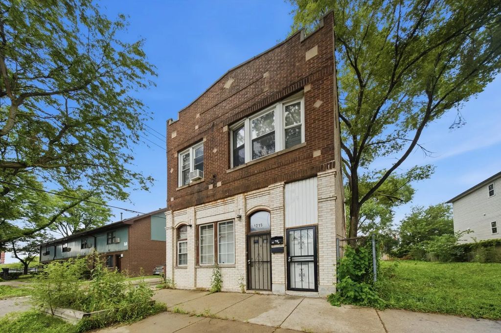 1215 S Spaulding Avenue, Chicago, 60623