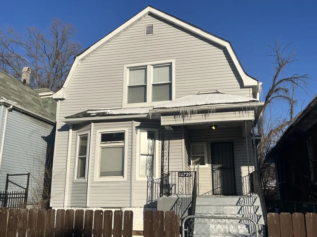 10739 S State Street, Chicago, 60628
