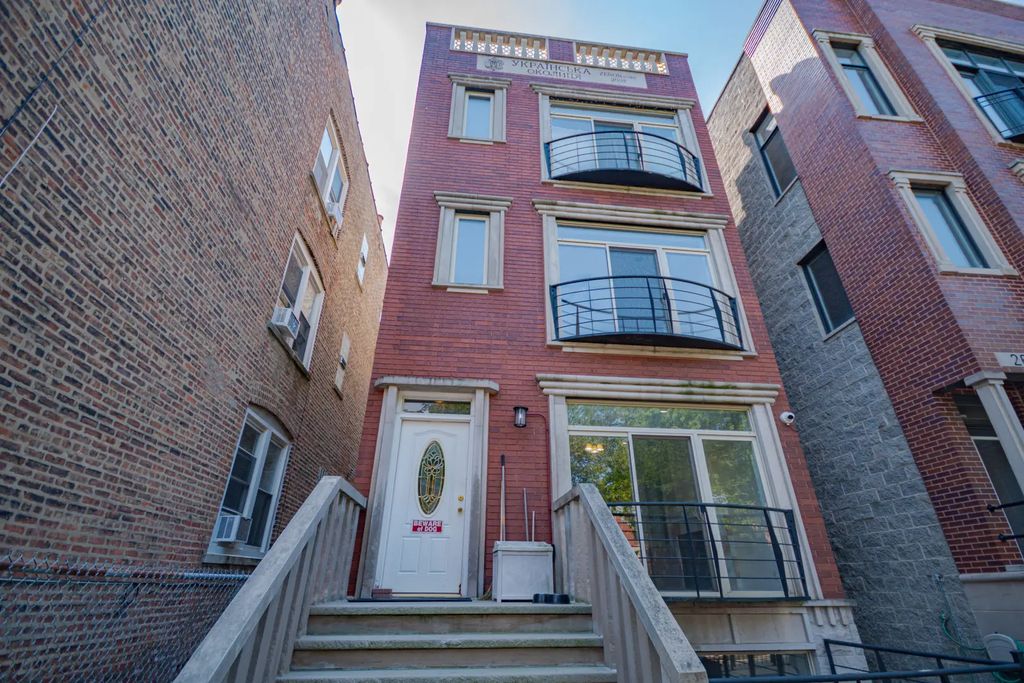 2645 W Haddon Avenue 1, Chicago, 60622