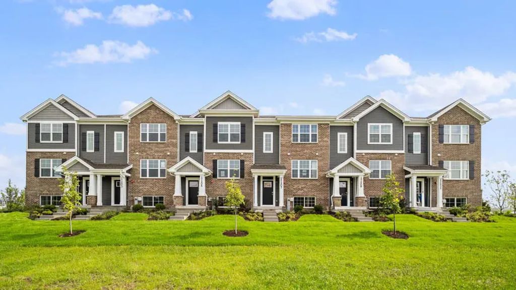17400 Ulster Drive, Tinley Park