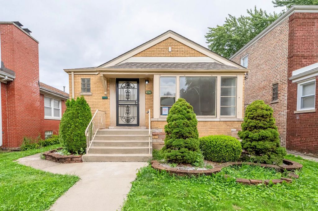 8741 S Kimbark Avenue, Chicago