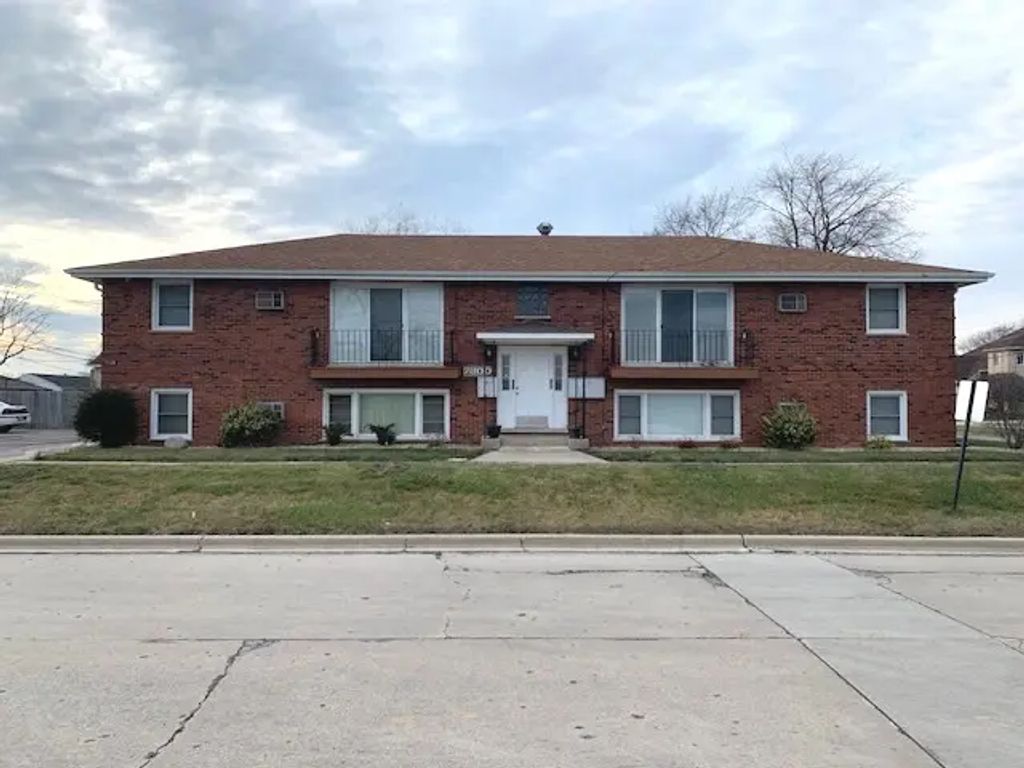 7300 S 78th Avenue 6, Bridgeview
