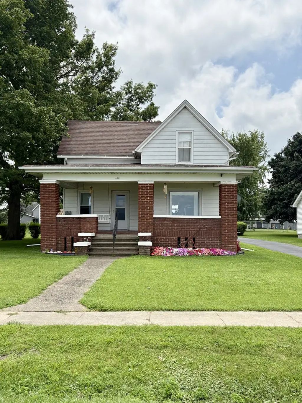 431 W Main Street, Bradford