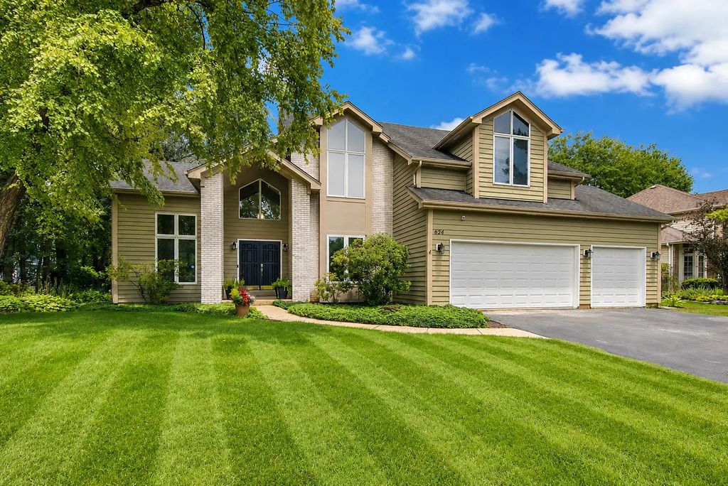 624 Bailey Drive, Batavia