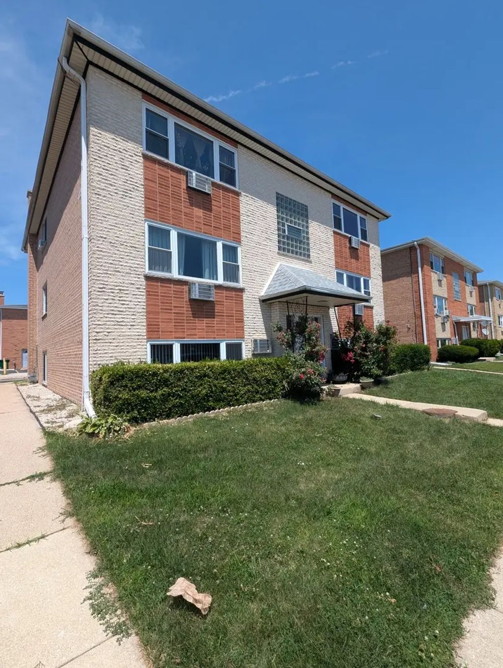 9216 Seymour Avenue 2e, Schiller Park