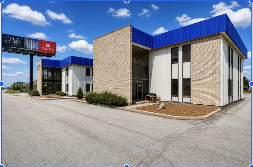 1905 Bernice Road, Lansing