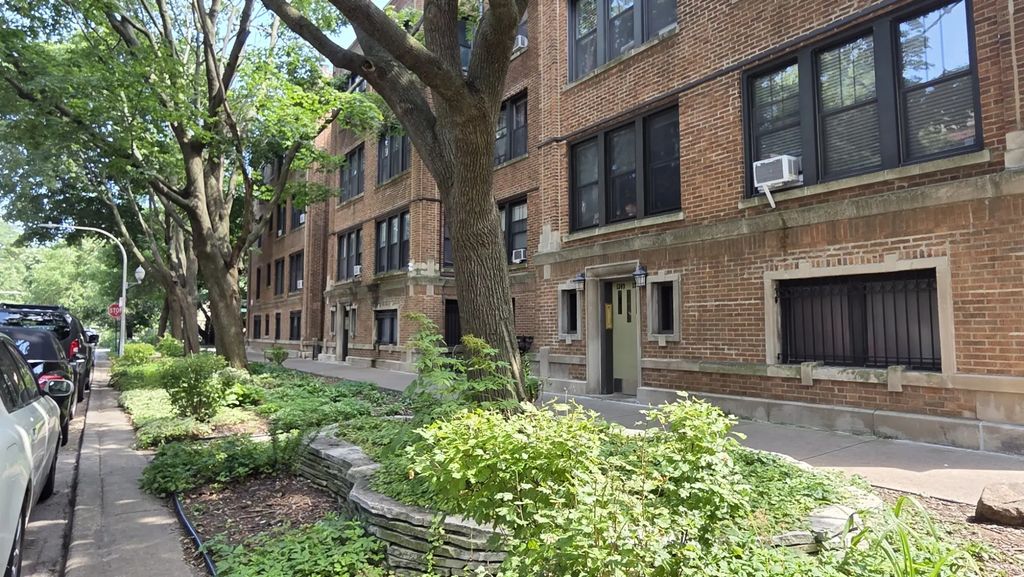 1309 W Farwell Avenue 3, Chicago