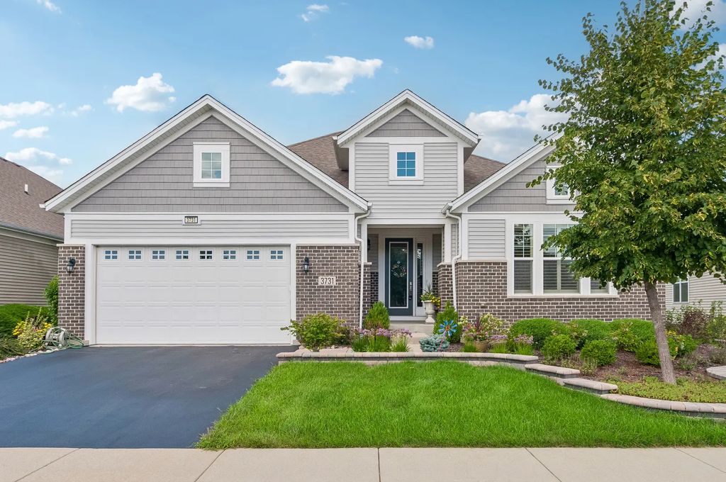 3731 Chesapeake Lane, Naperville