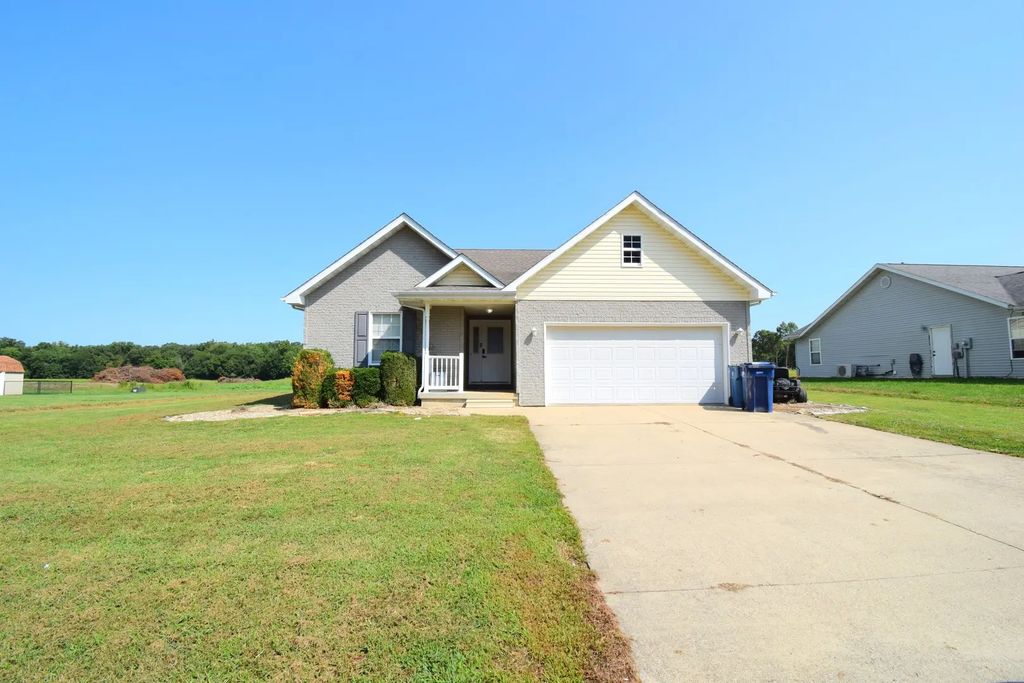 4304 Woodglen Lane, Mt Vernon