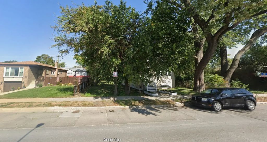 1050 W 115th Street, Chicago
