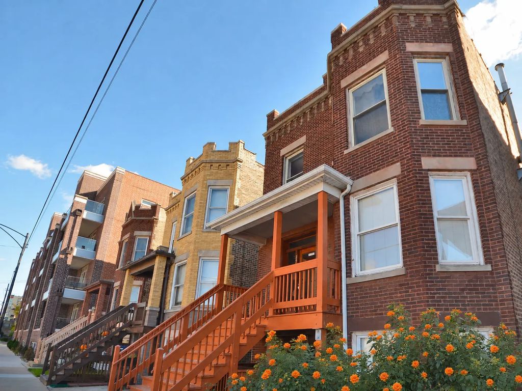 2719 W Belmont Avenue 1, Chicago