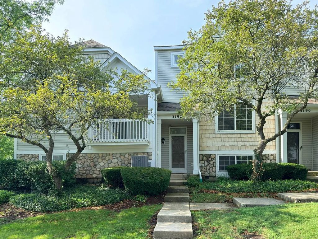 3192 Ketch Court 3192, Aurora