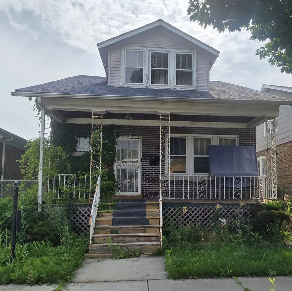 9905 S Yale Avenue, Chicago