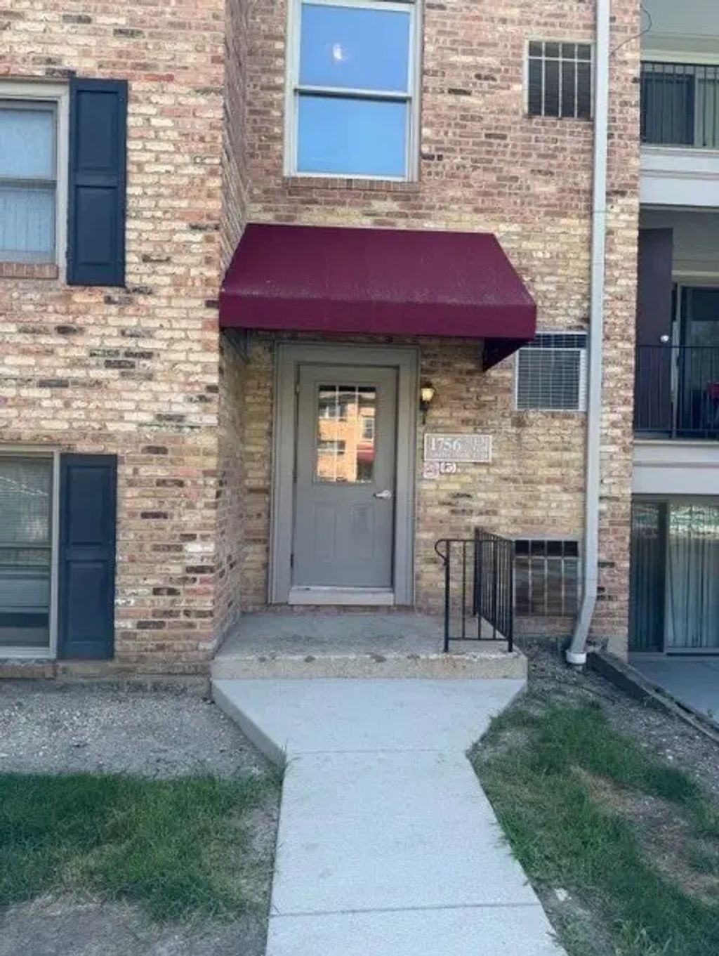 1756 Fayette Walk C, Hoffman Estates