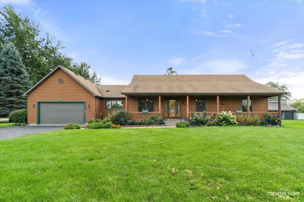 1684 Hilda Drive, Lake Holiday