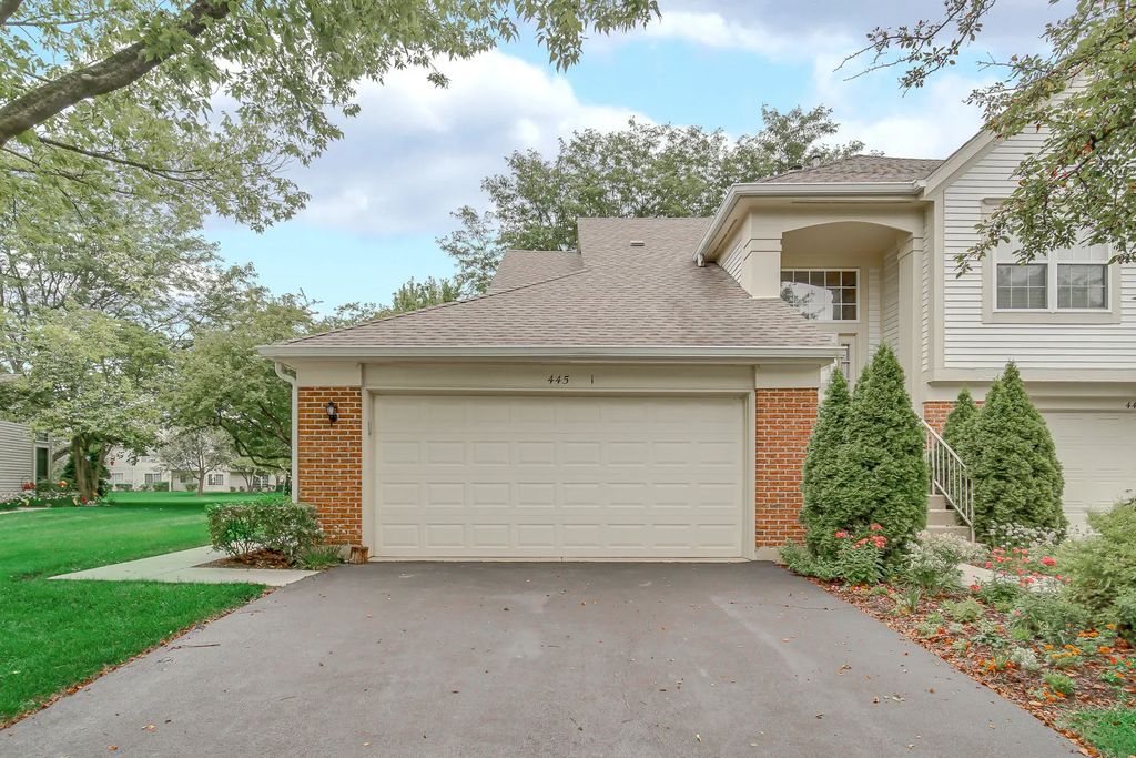 445 Cromwell Circle 1, Bartlett