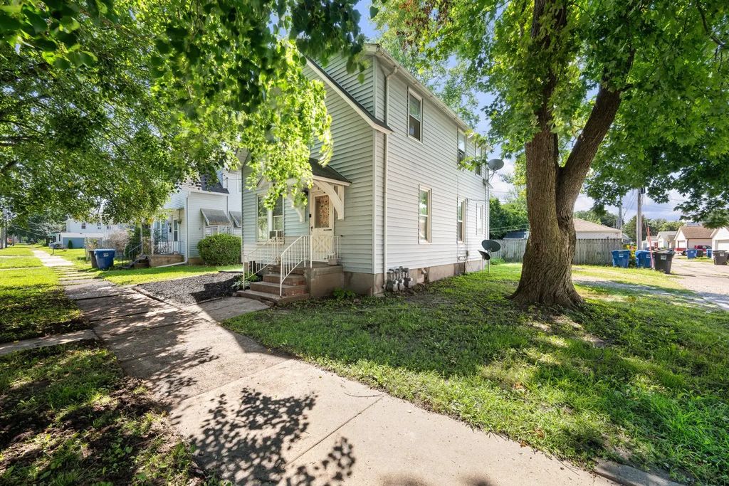 1118 14th Avenue, Moline