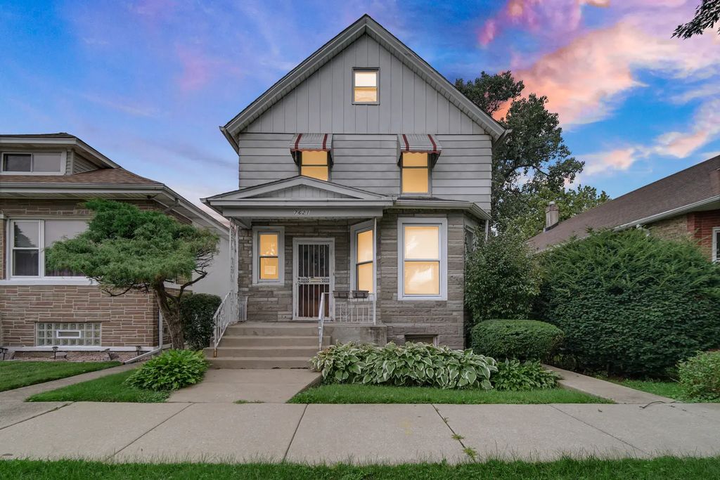 7621 S Perry Avenue, Chicago