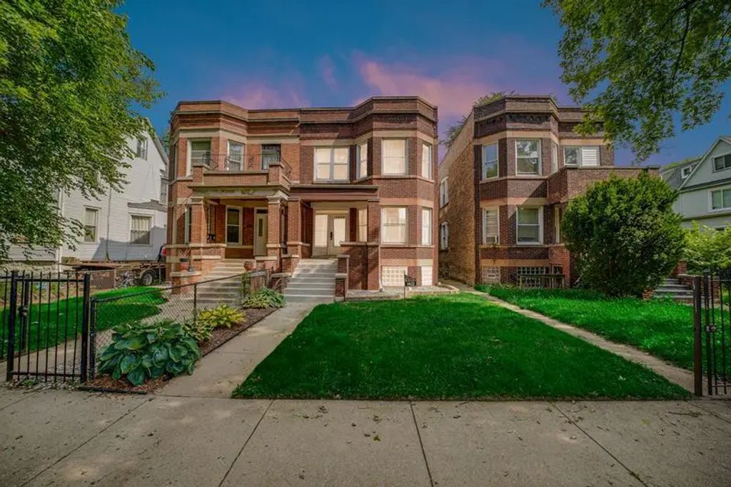 1422 E 72nd Place, Chicago, 60619