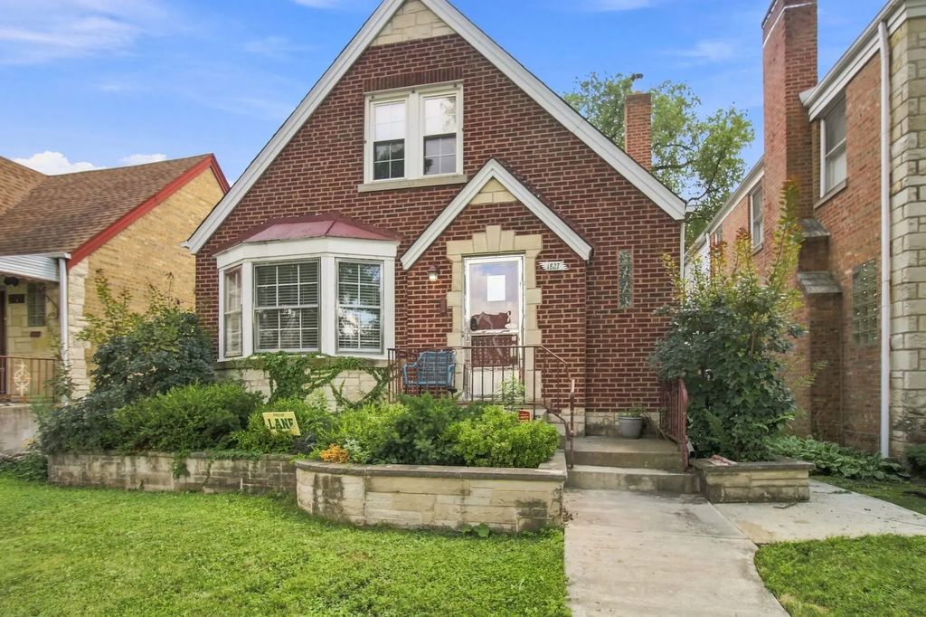 1827 N Natoma Avenue, Chicago, 60707