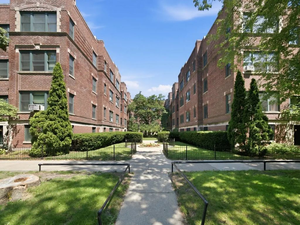 5551 S Kimbark Avenue 14, Chicago