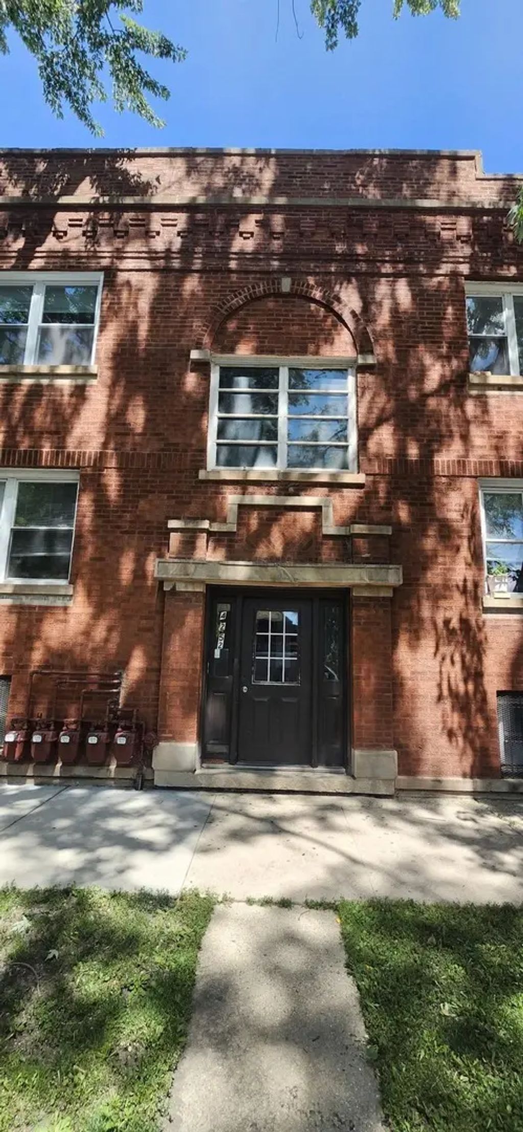 4252 W Henderson Street 2e, Chicago