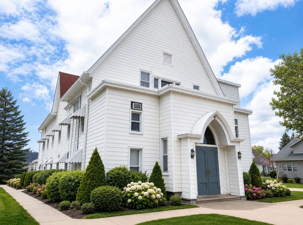 2 S Seminary Avenue, Mount Morris