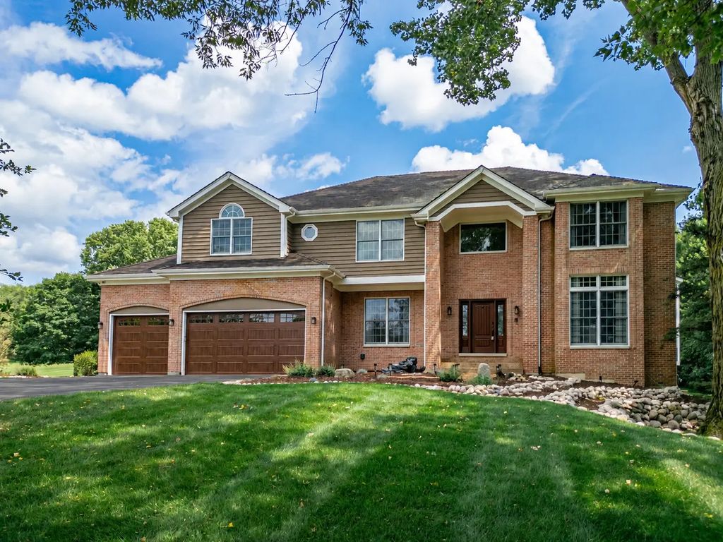 25549 N Broken Bow Pass, Barrington