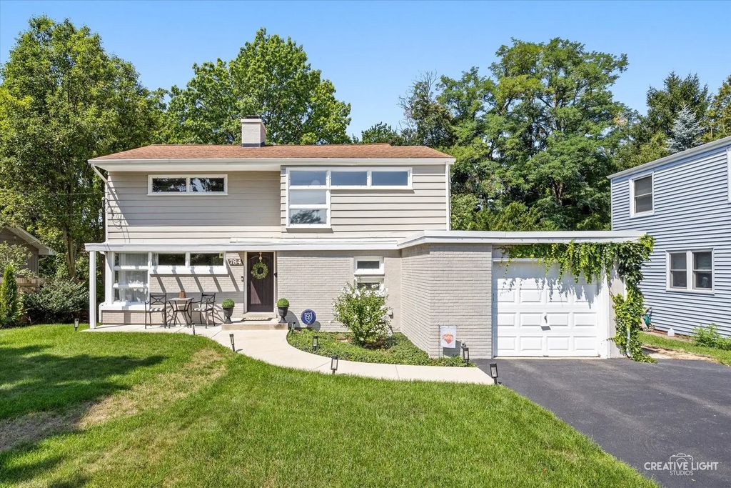 784 Highland Avenue, Glen Ellyn