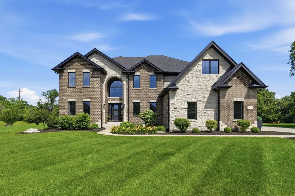 7812 Northwoods Drive, Frankfort