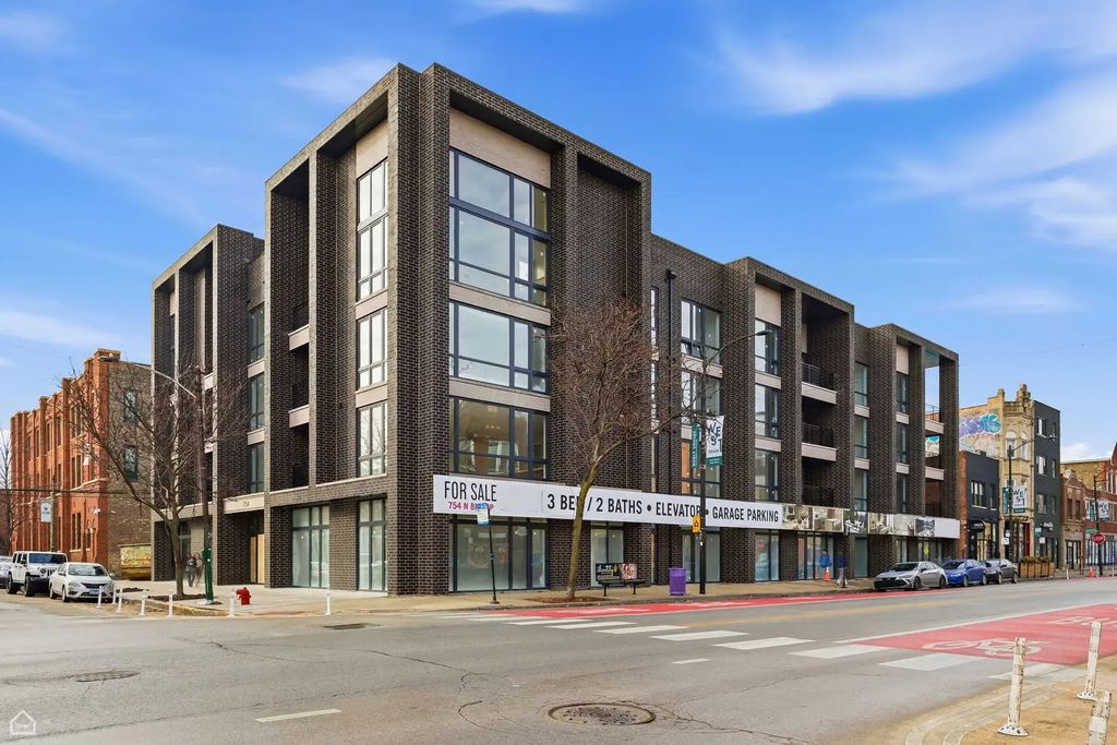 1445 W Chicago Avenue, Chicago, 60642